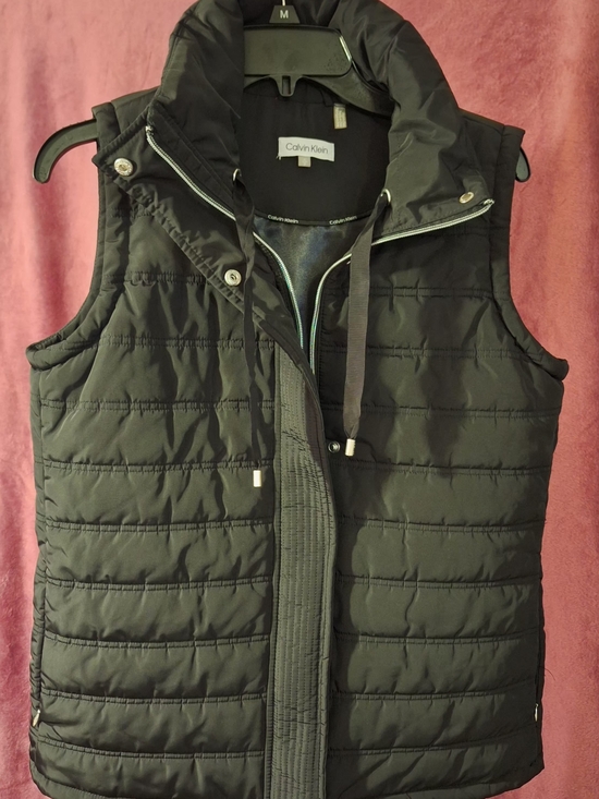 Calvin Klein Jackets & Blazers - *** 3 for $15***  Calvin Klein Black Quilted Puffer Vest with Logo Trim